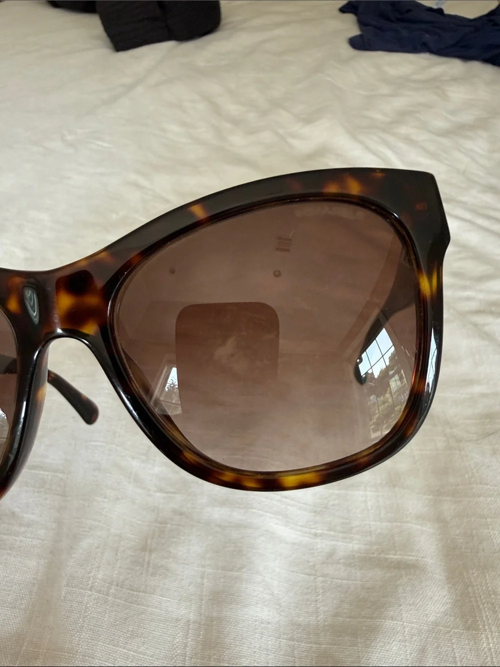 CHANEL Tortoiseshell Cat-Eye Sunglasses - Brown with quilted chanel case